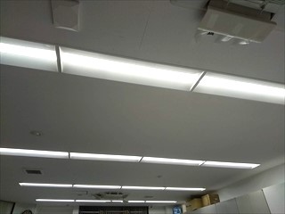 事務所内照明 LED化工事 施工後3