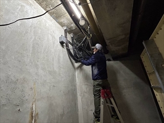 マンション管理人室用インターホン電源工事1