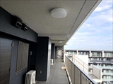 まちの電気屋さんグループのマンションLED化設置作業