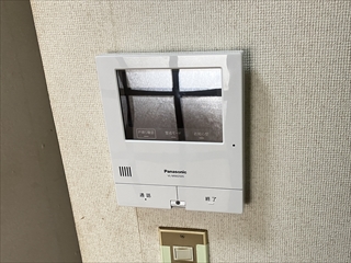 茨城県守谷市 ドアホン設置＋ケーブル敷設工事2