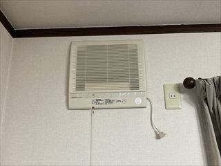 茨城県守谷市 ロスナイ換気扇交換工事1