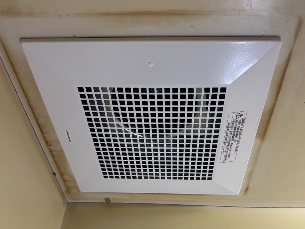 増渕電気 換気扇交換工事3