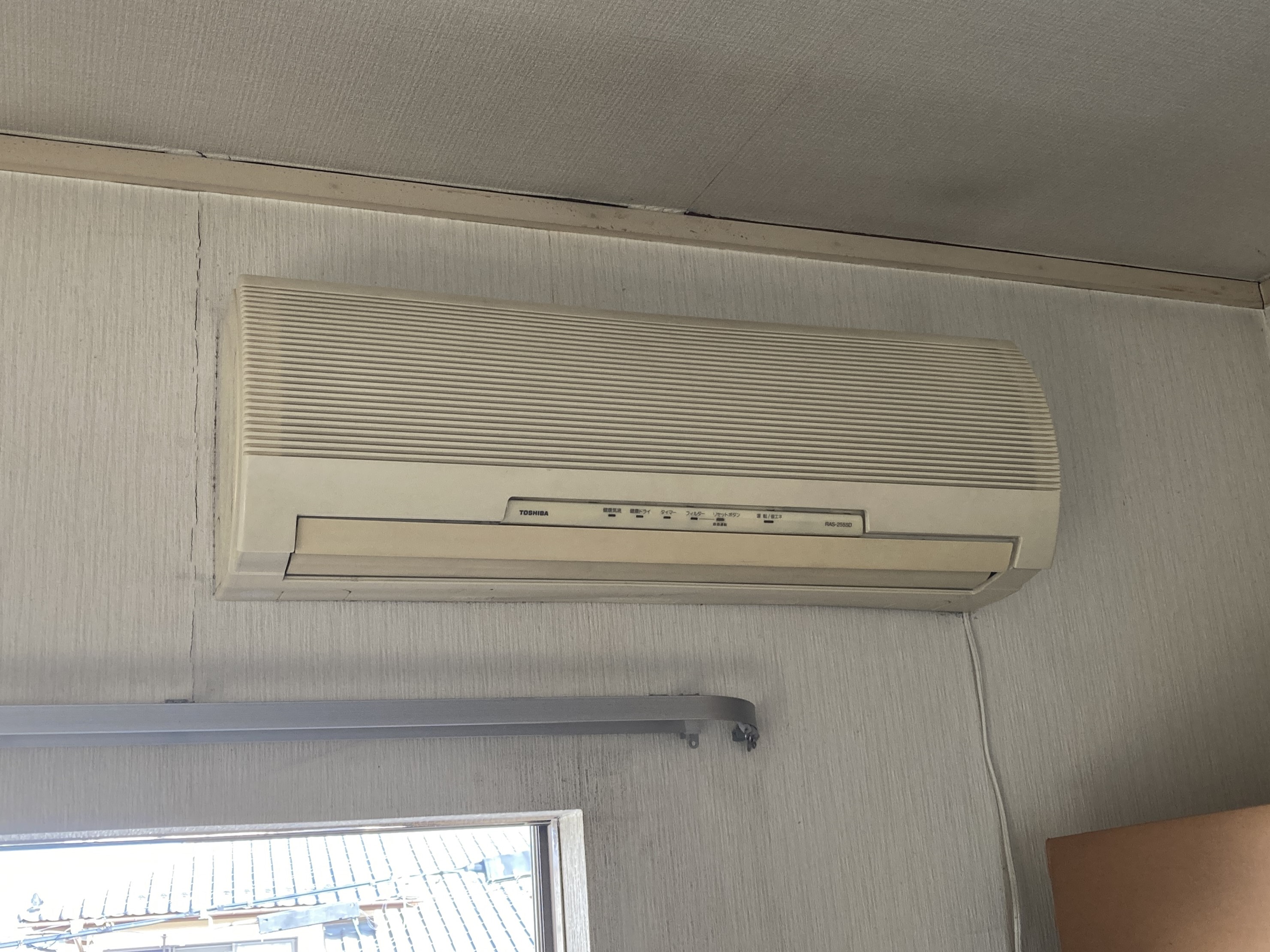 茨城県守谷市 エアコン・専用回路・照明工事1