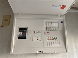 茨城県牛久市 EVコンセント＋分電盤交換工事3