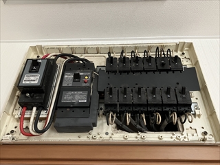 千葉県流山市 分電盤交換工事1