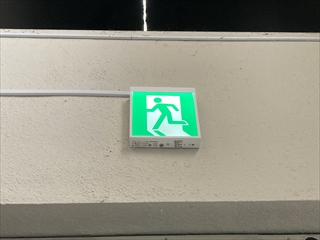 茨城県常総市 誘導灯交換工事2