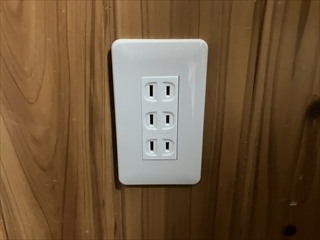 中村電設 コンセント交換工事2