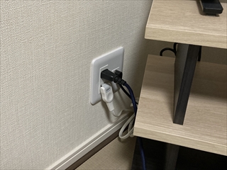 茨城県つくば市 脱衣所暖房器具設置＋コンセント増設工事2