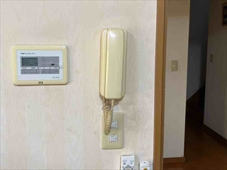 シスコムネット ドアホン交換工事1