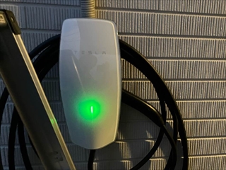シスコムネット テスラウォールコネクター設置工事2