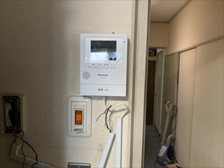千葉県松戸市 ドアホン配線工事1