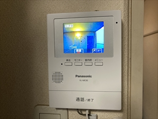 千葉県松戸市 ドアホン配線工事2