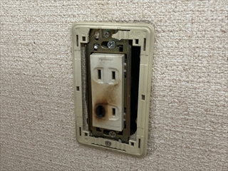 千葉県野田市 コンセント1カ所交換工事1