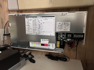 茨城県守谷市 パワーコンディショナ（ＰＣＳ）交換+門灯工事2