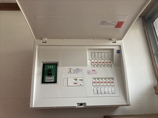 茨城県つくば市 家庭用分電盤交換工事2