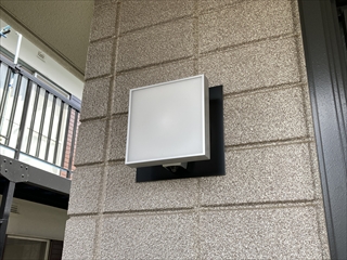千葉県柏市 家庭用屋外照明交換工事4