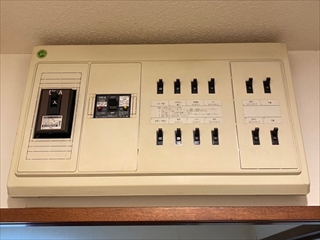 埼玉県さいたま市 感震ブレーカ付き分電盤交換工事1