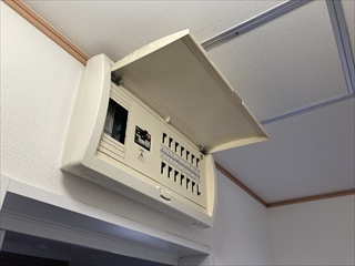 千葉県流山市 家庭用分電盤交換+EQ配線撤去工事1
