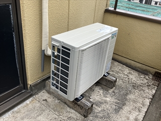 埼玉県草加市 オフィス用エアコン設置工事1