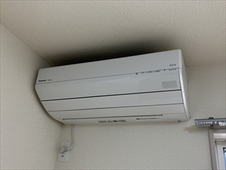 茨城県土浦市 家庭用エアコン設置工事1