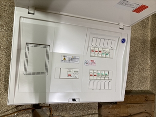 千葉県野田市 家庭用単三切替＋分電盤交換工事3