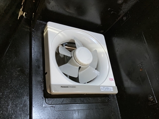 茨城県取手市 家庭用換気扇交換工事2