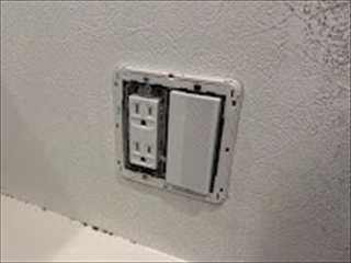 千葉県柏市 家庭用コンセント交換工事1
