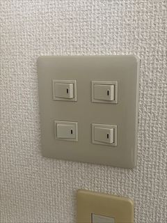 スイッチ交換工事4