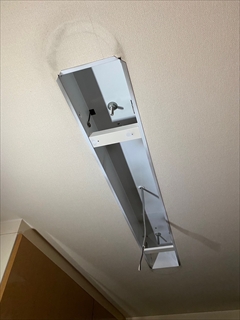 台所照明器具交換工事2
