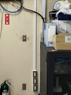 HUB盤用コンセント追加工事2