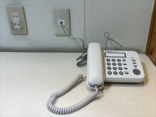 電話機取付工事2