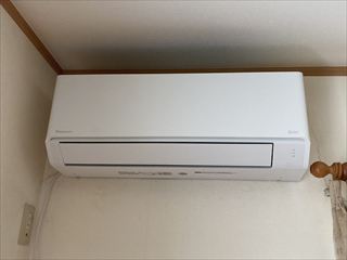 茨城県那珂市　家庭用エアコン交換工事1