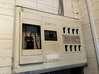 分電盤取替工事1