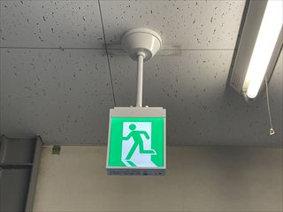 誘導灯LED化1