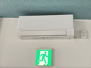 茨城県つくば市　オフィス用エアコン設置工事1