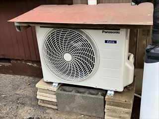 千葉県野田市　家庭用エアコン交換・コンセント増設工事4
