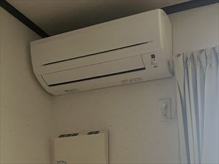 茨城県守谷市　家庭用エアコン交換工事1