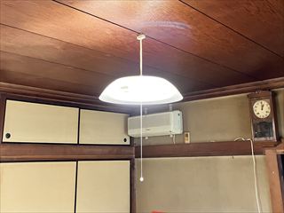 茨城県坂東市　家庭用照明交換・換気扇交換・電源切替工事3