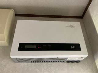 千葉県柏市　家庭用PCS（パワーコンディショナー）交換＋シーリング化3