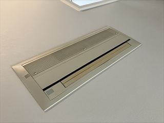 茨城県つくば市　家庭用天カセエアコン交換1