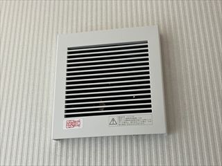 茨城県守谷市　家庭用換気扇（２台）交換4