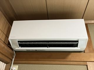 千葉県柏市　家庭用エアコン交換工事4