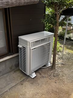 家庭用エアコン設置工事2