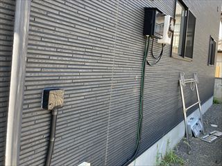 茨城県牛久市　家庭用EVコンセント（電気自動車充電コンセント）設置、アンペア（電気の容量）変更工事