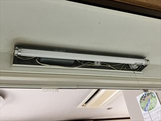 茨城県取手市　家庭用キッチン手元照明交換工事