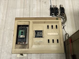 茨城県常総市　家庭用単三切替、分電盤交換工事