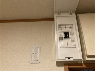 千葉県野田市　家庭用EVコンセントスッチ付き（電気自動車充電コンセント）設置・ドアホン交換工事