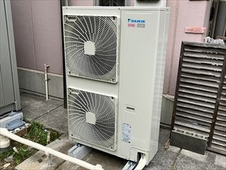 千葉県流山市　オフィス用パッケージエアコン交換工事