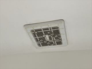 茨城県守谷市　家庭用換気扇交換工事