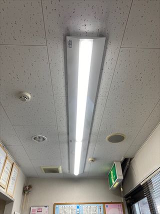 医療施設照明器具交換工事